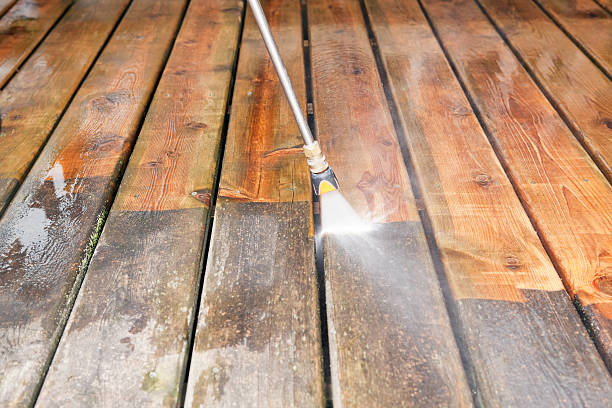 Best Deck Cleaning Services  in Seco Mines, TX